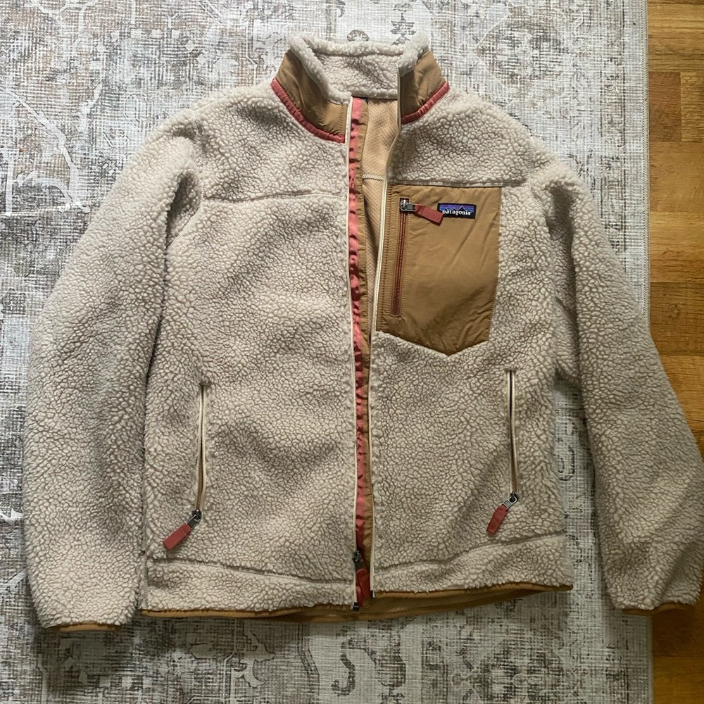 Women’s Patagonia Fleece Jacket